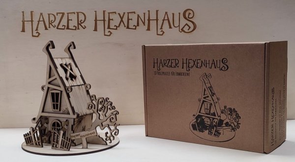Hexenhaus aus Sperrholz